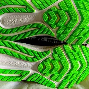 New Balance Fuel Boys (little kid) size 1 Wide